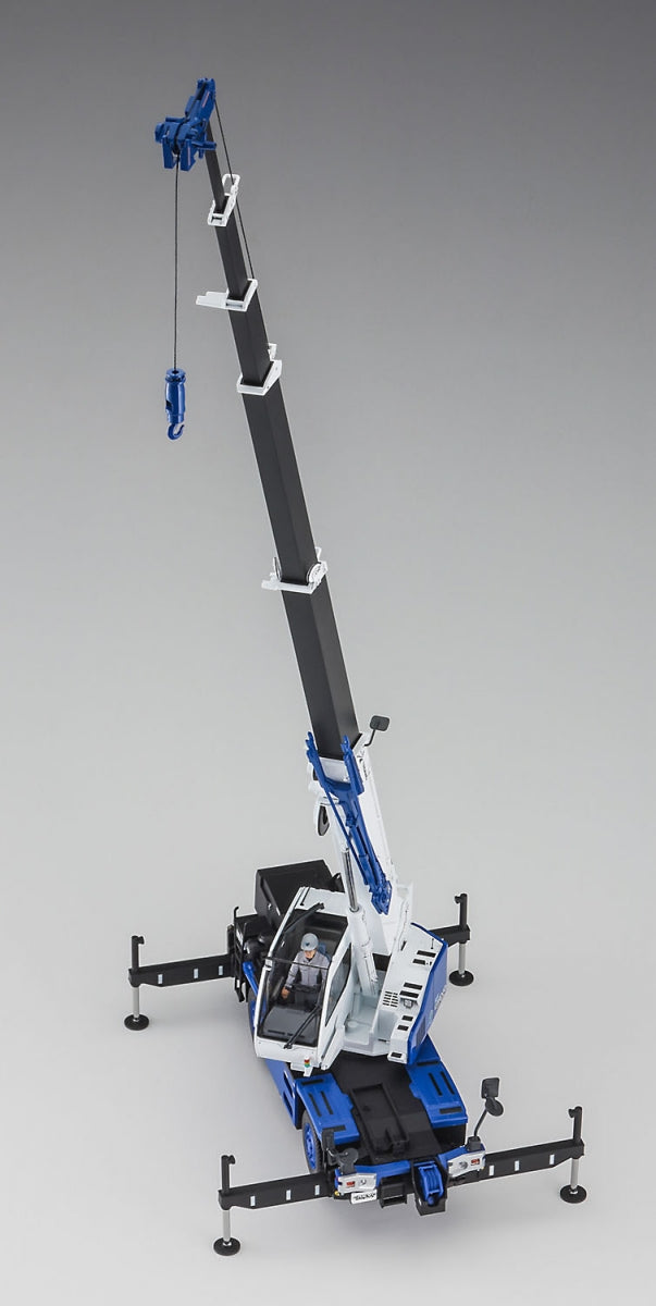 Hasegawa 66110 Tadano Rough Terrain Crane GR-130NL/N CREVO Mini G4 &amp;quot;H-Type Outrigger&amp;quot; 1/35 – zdjęcie 4