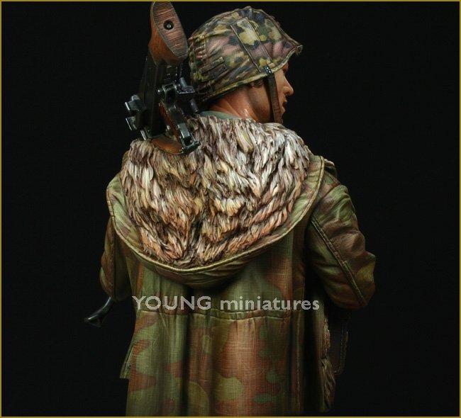 Young Miniatures YM1822 Waffen SS MG-42 Gunner Ardennes 1944 1/10 – zdjęcie 7