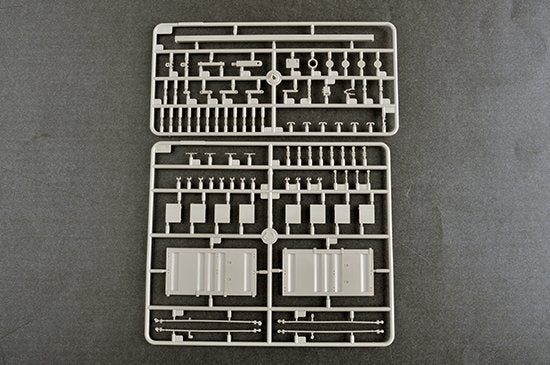 Trumpeter 01077 3M54 Club-k in 40-feet variant 1/35 – zdjęcie 4