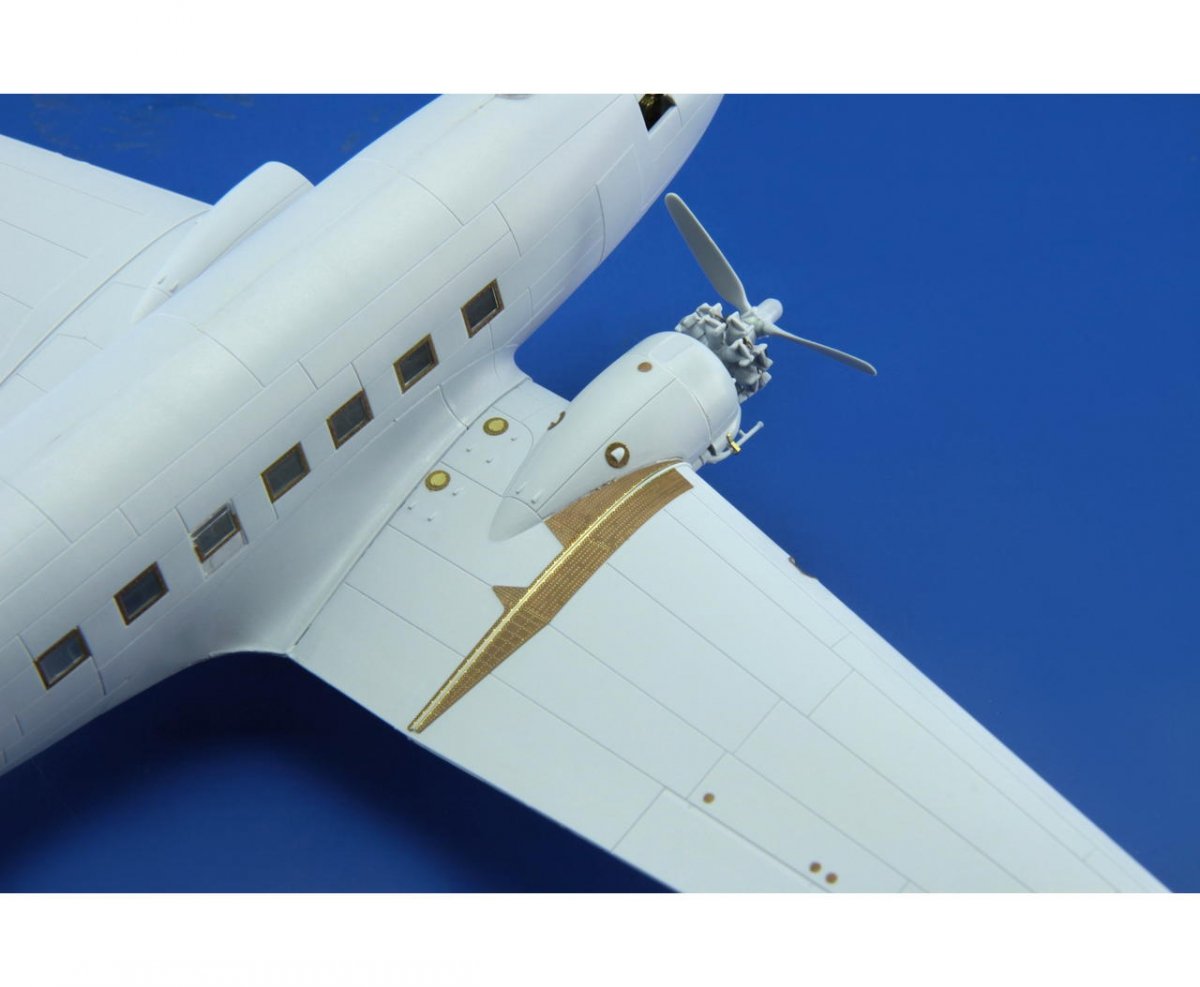 Eduard 72590 C-47 surface panels 1/72 AIRFIX – zdjęcie 3