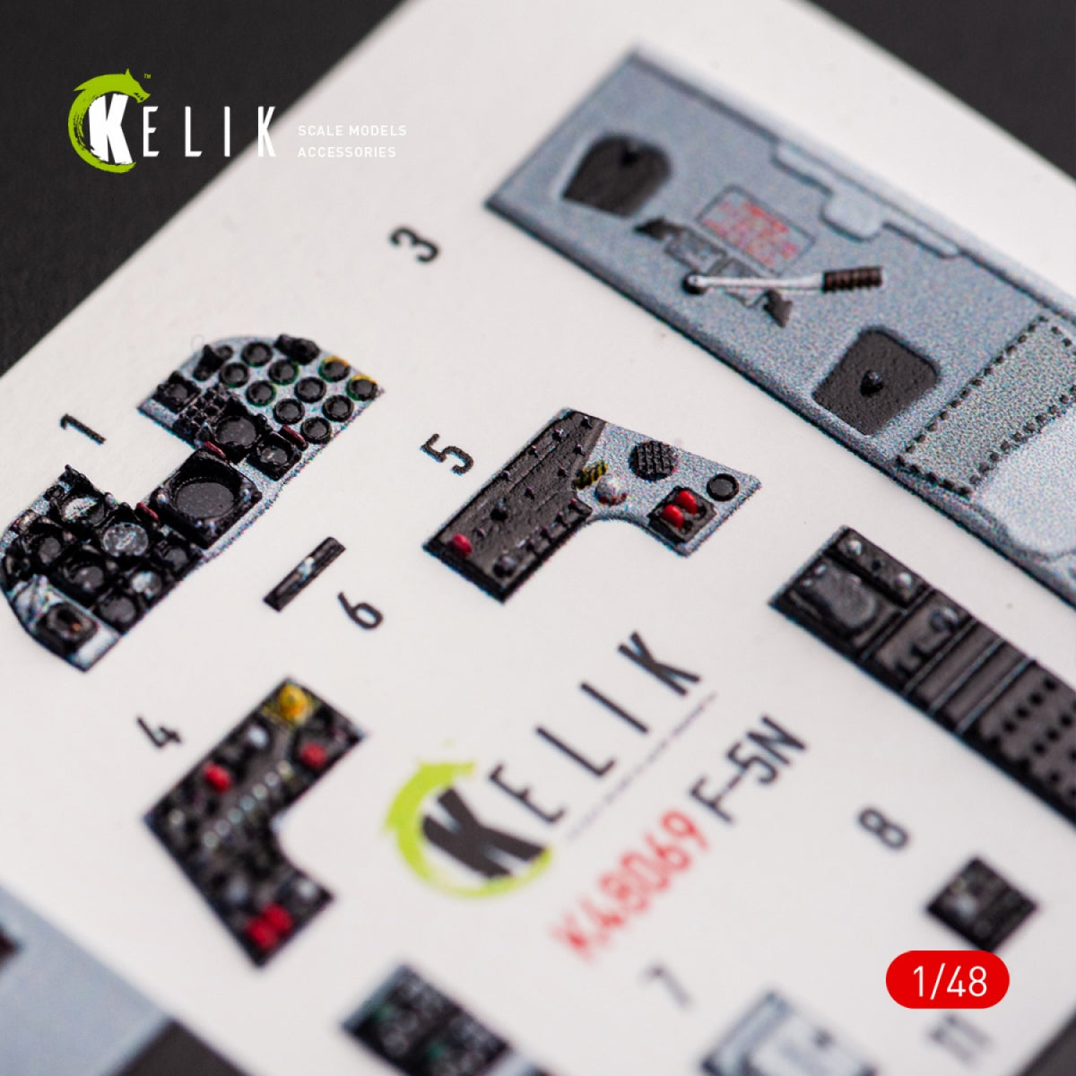 Décalcomanies 3D intérieures KELIK K48069 pour maquette AFV Club au 1/48 – image 8