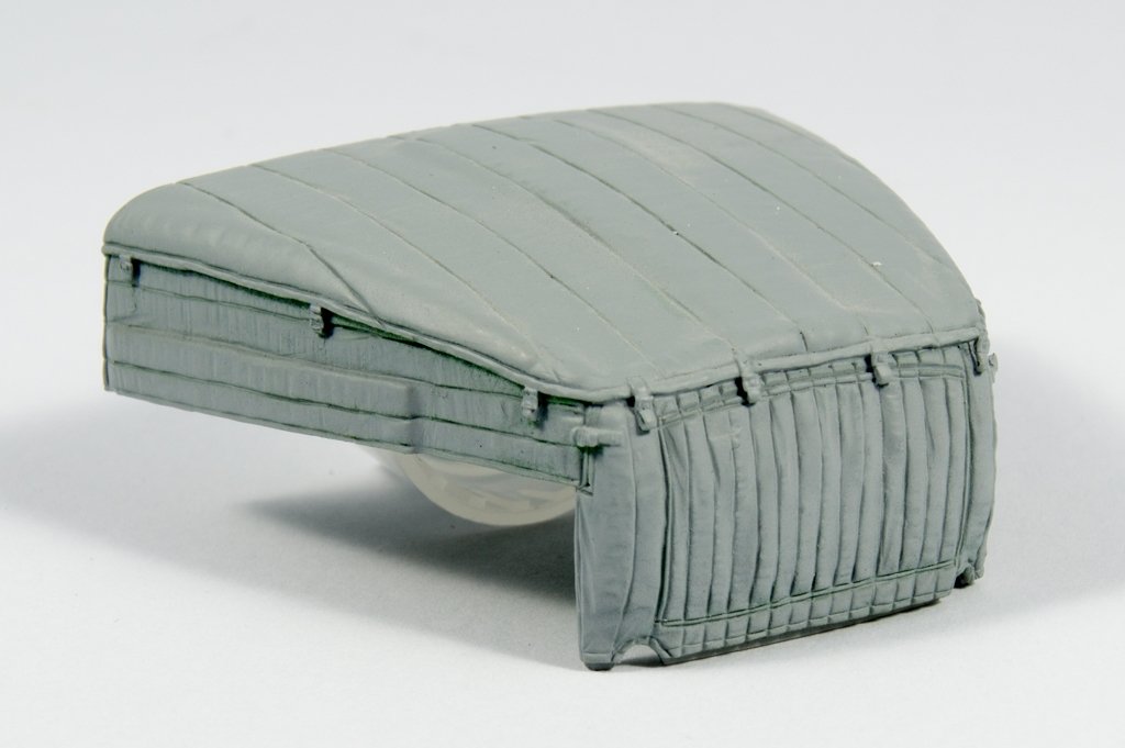 Panzer Art RE35-366 URAL 4320 engine deck with canvas cover 1/35 – zdjęcie 2