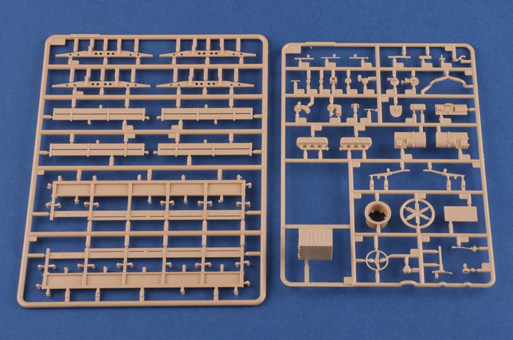 Hobby Boss 85510 Russian KrAZ-260 Cargo Truck 1/35 – zdjęcie 8