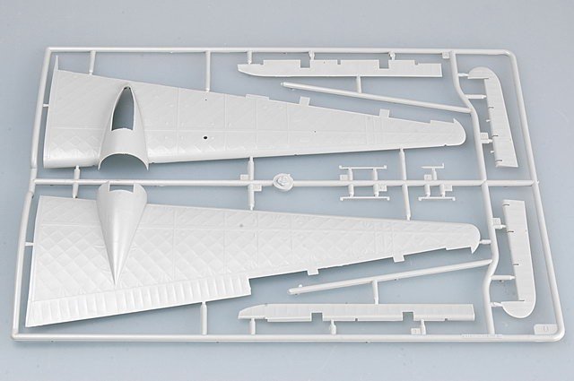 Trumpeter 02823 WELLINGTON Mk.III 1/48 – zdjęcie 9