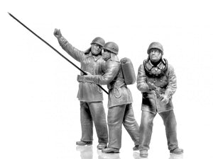 ICM 35623 Soviet Firemen (1980&amp;#39;s) 1/35 – zdjęcie 3