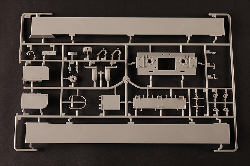 I Love Kit 61620 M4A3E8 Medium Tank - Late 1/16 – zdjęcie 8