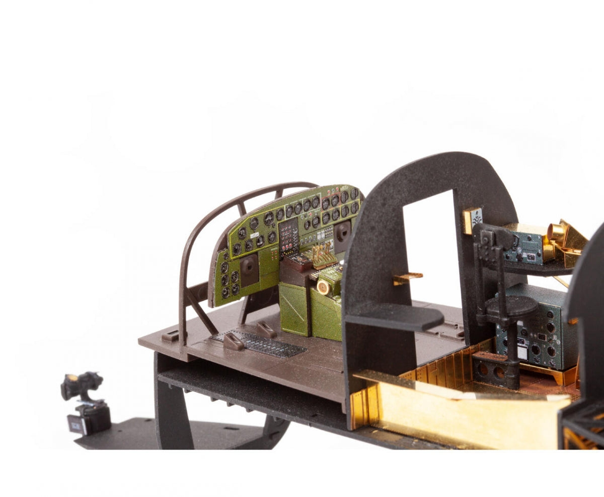 Eduard 491509 B-24D cockpit &amp;amp; engines HOBBY BOSS 1/48 – image 4
