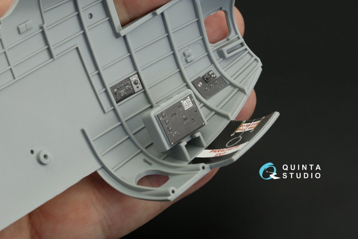Quinta Studio QD32151 Avro Lancaster B. Mk.I 3D-Printed &amp;amp; coloured Interior on decal paper (HK Model) 1/32 – zdjęcie 12