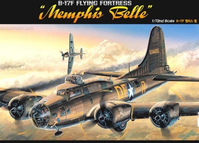 Academy 12495 B-17 F Flying Fortress Memphis Belle 1/72