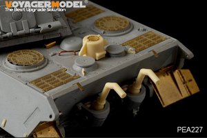 Voyager Model PEA227 WWII German King Tiger (Porsche Turret) Initial Production squared exhaust w/grills (GP) 1/35 – zdjęcie 2