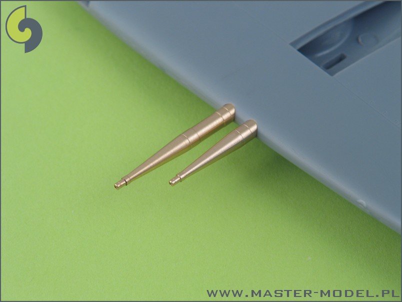 Master AM-48-004 Supermarine Spitfire C wing - Hispano 20mm cannons in fairings 1/48 – zdjęcie 3