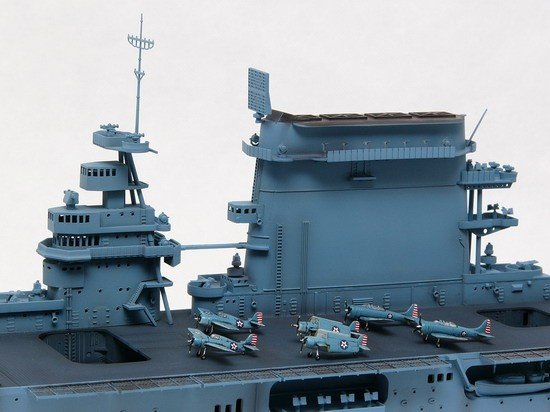Trumpeter 05608 USS CV-2 Lexington carrier 05/1942 1/350 – image 5