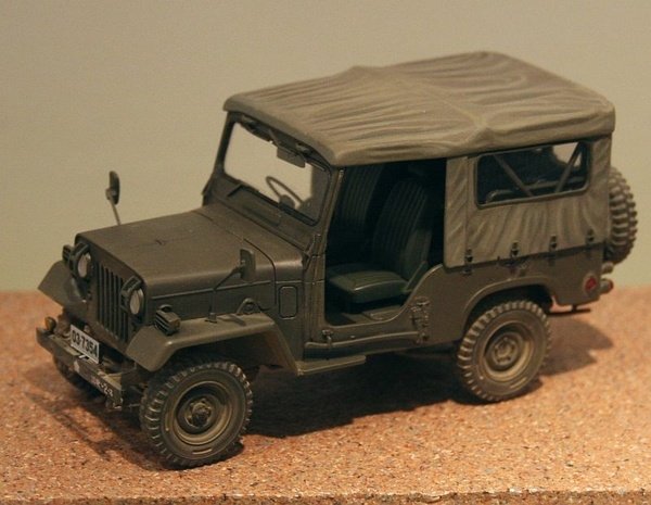 Fine Molds FM34 JGSDF Type 73 Light Truck (Canvas Top) 1/35 – Bild 5