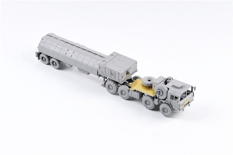 Modelcollect UA72340 Nato M1014 MAN Tractor &amp;amp; BGM-109G Ground Launched Cruise Missile 1/72 – zdjęcie 10