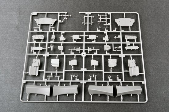 Trumpeter 01665 Chinese J-20 Mighty Dragon 1/72 – immagine 5
