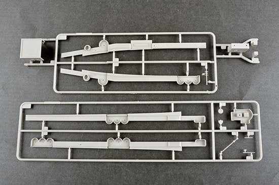 Trumpeter 05369 USS CVE-26 Sangamon 1/350 – image 7