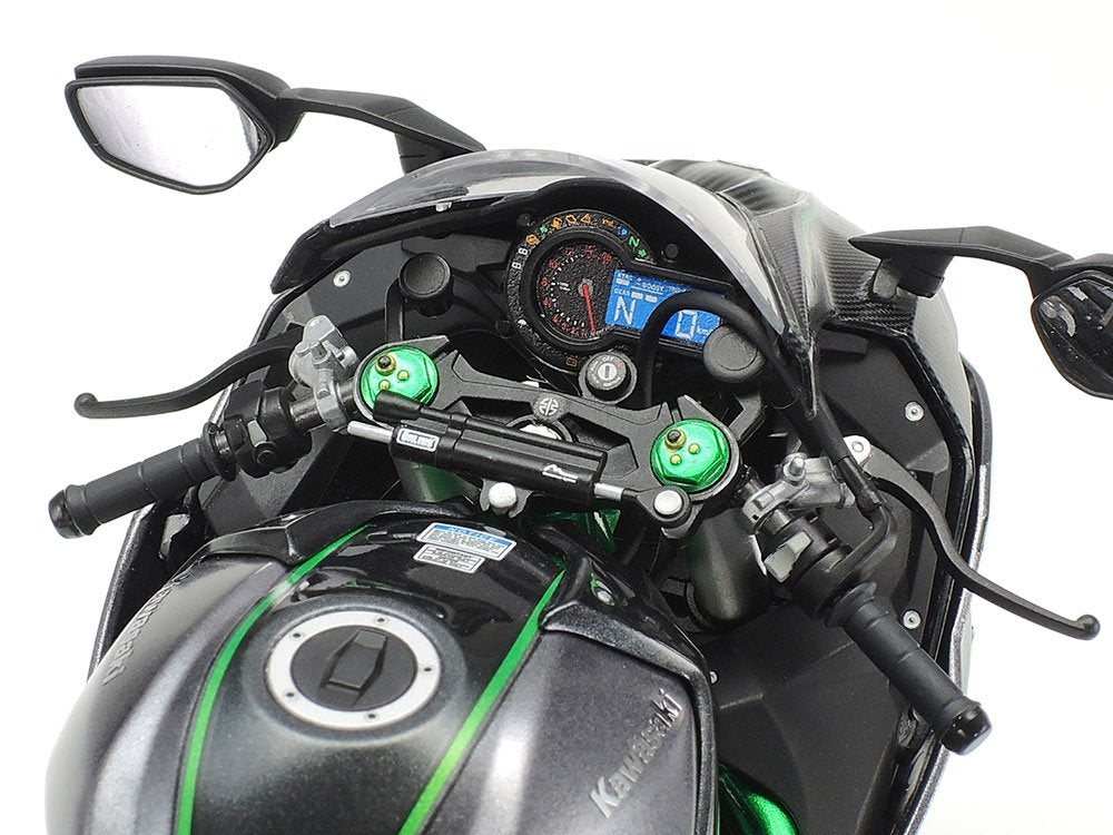 Tamiya 14136 Kawasaki Ninja H2 Carbon 1/12 – image 6