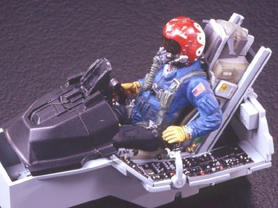 Tamiya 60316 F-16C Thunderbirds 1/32 – image 6