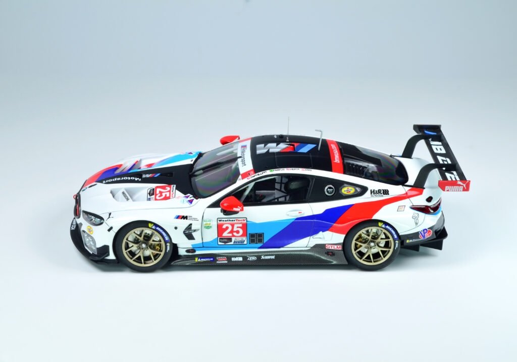 NuNu PN24010 BMW M8 GTE 2019 DAYTONA WINNER 1/24 – zdjęcie 5
