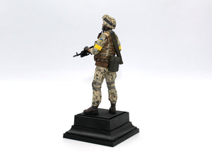 ICM 16104 Soldier of the Armed Forces of Ukraine 1/16 – zdjęcie 12