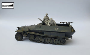 Ardennes Miniature 35020 WW2 PANZER COMMANDER AND GERMAN SOLDIER 1/35 – zdjęcie 6