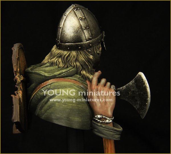 Young Miniatures YH1841 VIKING Warrior 1/10 – image 6