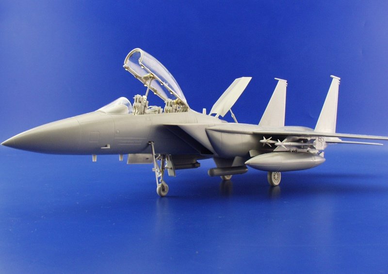 Eduard 49225 F-15E 1/48 Revell – image 2