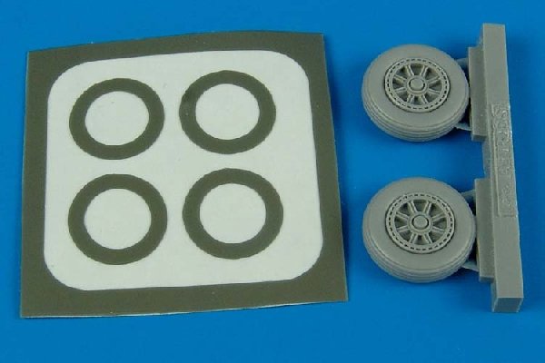 Aires 7208 TBM Avenger wheel &amp;amp; paint masks 1/72 Hasegawa