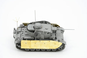 Border Model BT-048 Pz.Bef.Wg.III Ausf.K 2in1 w/Schürzen 1/35 – zdjęcie 4