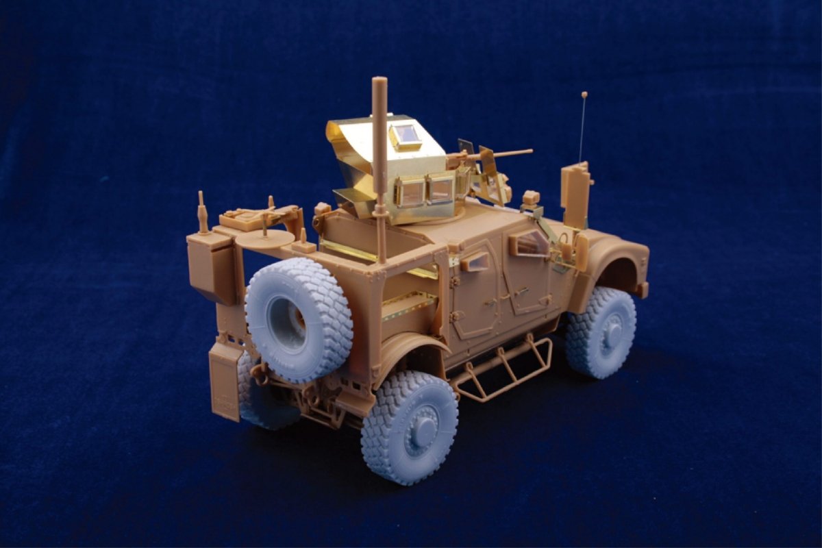 MK1 Design MM-35008 M-ATV DX PACK (With resin tire) 1/35 – image 6