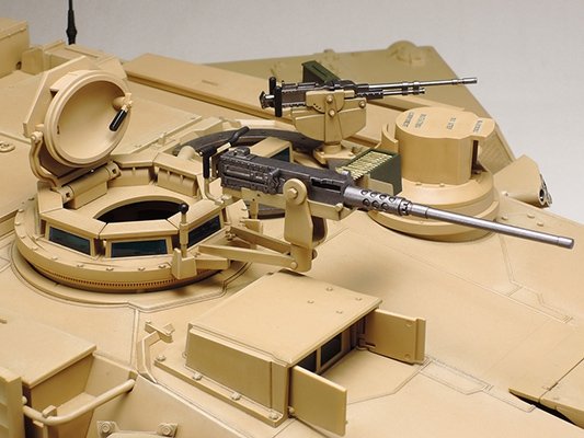 Tamiya 36212 US Main Battle Tank M1A2 Abrams (Display Model) 1/16 – image 7