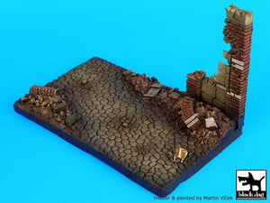 Black Dog D35019 Street with ruined wall 1/35 – image 3