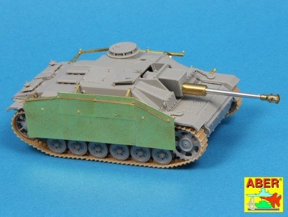 Aber 72A11 Osłony boczne do Sturmgeschutz III (wczesne) / Side skirts for Sturmgeschutz III (Early model) 1/72 – immagine 3