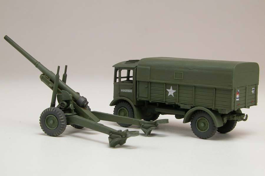 Airfix A01314V Vintage Classics AEC Matador and 5.5 inch Gun 1/76 – image 4