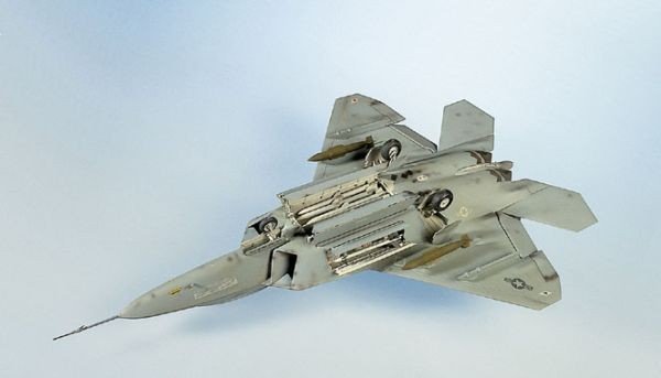 Italeri 1207 F-22 Raptor 1/72 – zdjęcie 4
