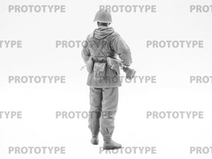 ICM 16013 WW2 Assault engineer-sapper 1/16 – image 4