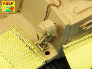 Aber 35259 Sd.Kfz.18 Pz.Kpfw.VI Ausf.E Tiger I (s.PzAbt. 501 in Tunisia) 1/35 – image 13