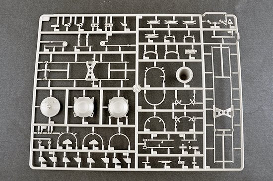 Trumpeter 09521 Russian S-300V 9A85 SAM 1/35 – image 12