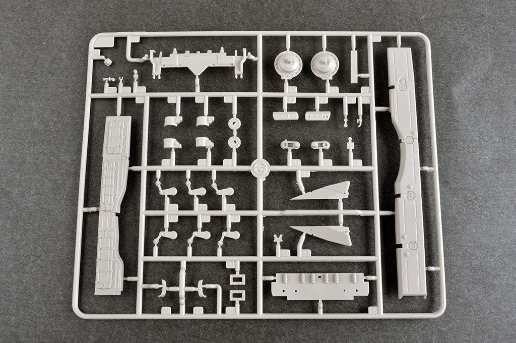 Trumpeter 09609 Russian T-72B1 with KTM-6 &amp;amp; Grating Armour 1/35 – zdjęcie 11