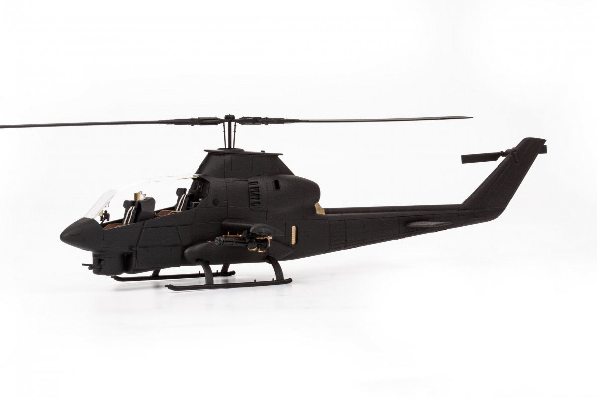 Eduard 491279 AH-1G SPECIAL HOBBY 1/48 – image 11