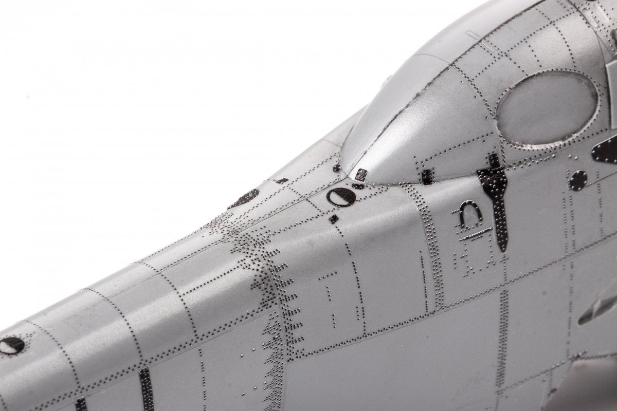 Eduard ER48001 Mi-24V positive rivets &amp;amp; surface details Zvezda 1/48 – Bild 10