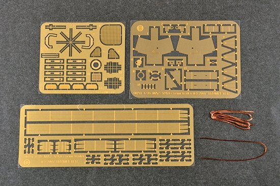 Trumpeter 01056 MAZ-7410 Tractor W/CHMZAP-5247G 1/35 – zdjęcie 4