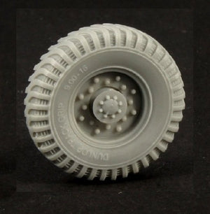 Roues de route Panzer Art RE35-344 pour Chevrolet C15 AC (Dunlop) 1/35 – image 2