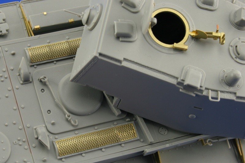 Eduard 35824 KV-1 Model 1942 1/35 Trumpeter – image 9