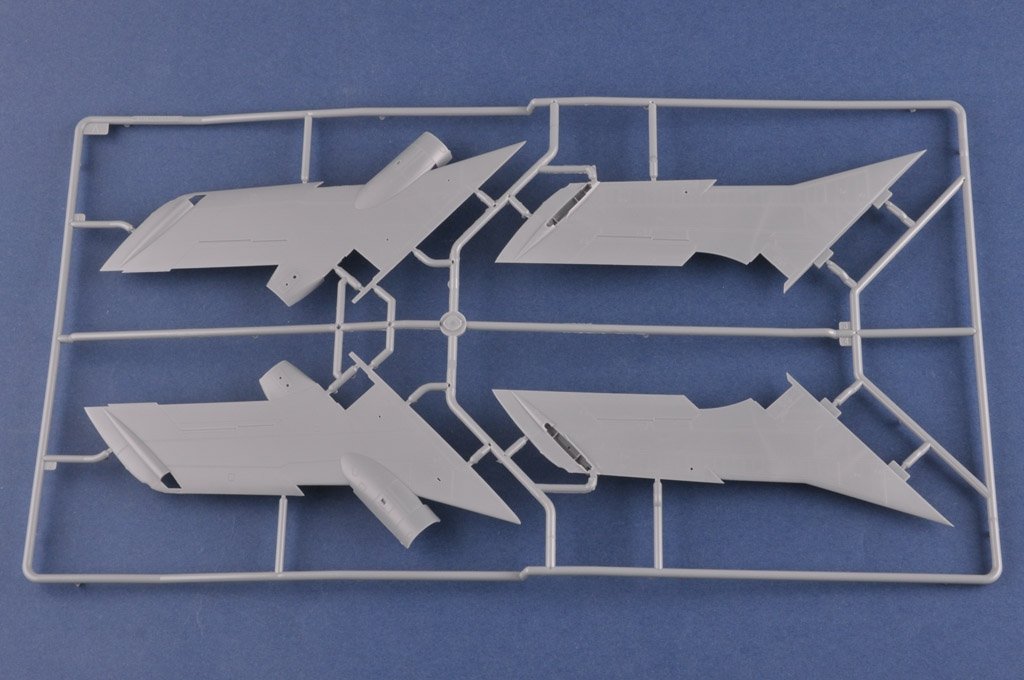 Hobby Boss 81768 Russian Yak-28PP Brewer-E 1/48 – image 6