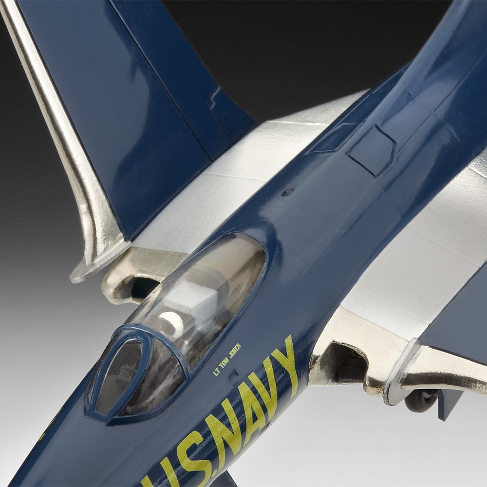 Revell 04286 F9F-4/5 Panther 1/72 – zdjęcie 3