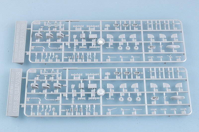 Trumpeter 05304 USS THE SULLIVANS DD-537 1/350 – zdjęcie 7