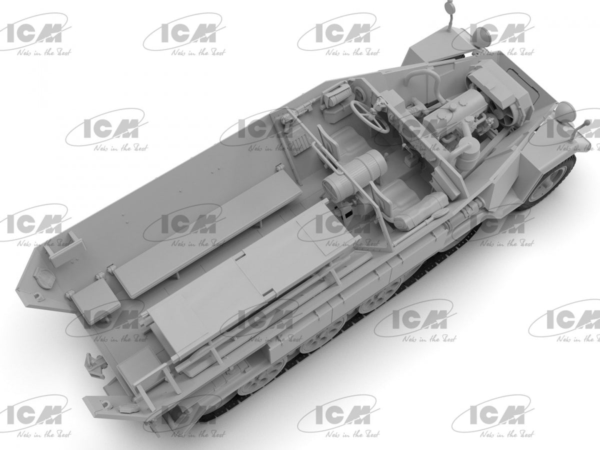 ICM 35113 Krankenpanzerwagen Sd.Kfz. 251/8 Ausf А, livery variant for the Eastern Front, 1941-42 1/35 – image 5
