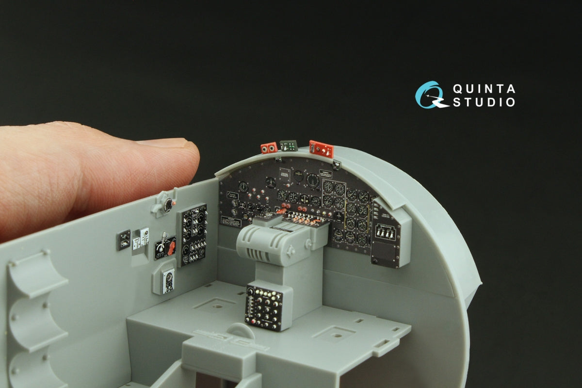 Quinta Studio QD32233 Boeing B-17E/F Pilot&amp;#39;s cockpit. 3D-Printed coloured Interior on decal paper (HK models) 1/32 – Bild 7