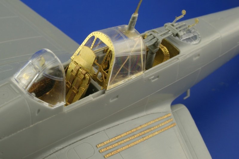 Eduard 49324 Ju 87G-2 Stuka 1/48 Hasegawa – image 8